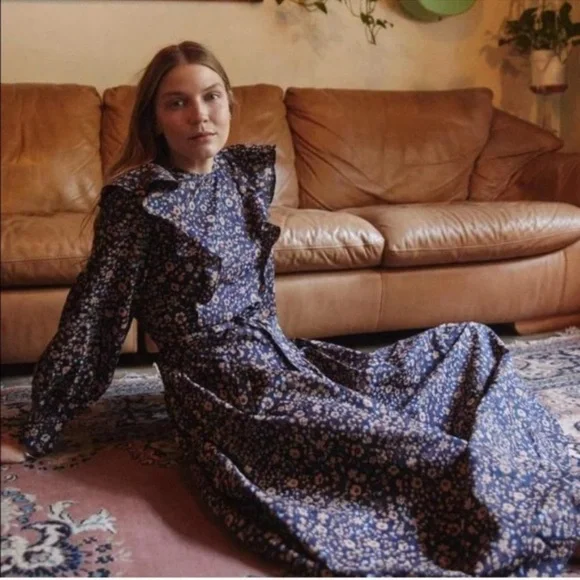 Christy Dawn Navy Floral Dress - Picture 9 of 9